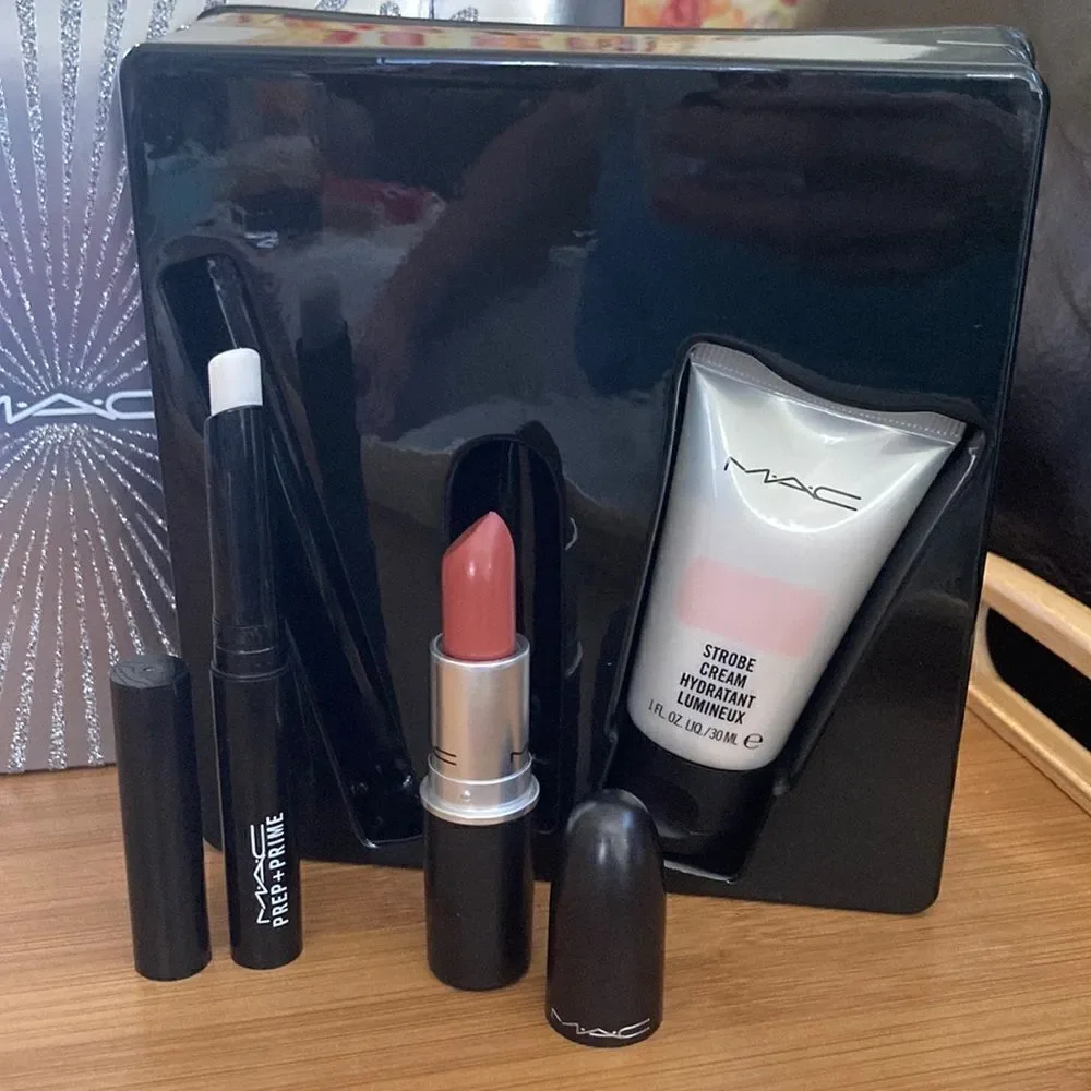 Mac Run The Show Kit:Mocha